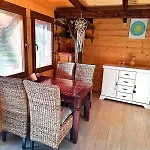 בקתה Forest Sauna Retreat Pukanec