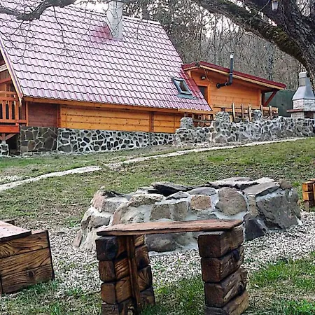 Forest Sauna Retreat Pukanec